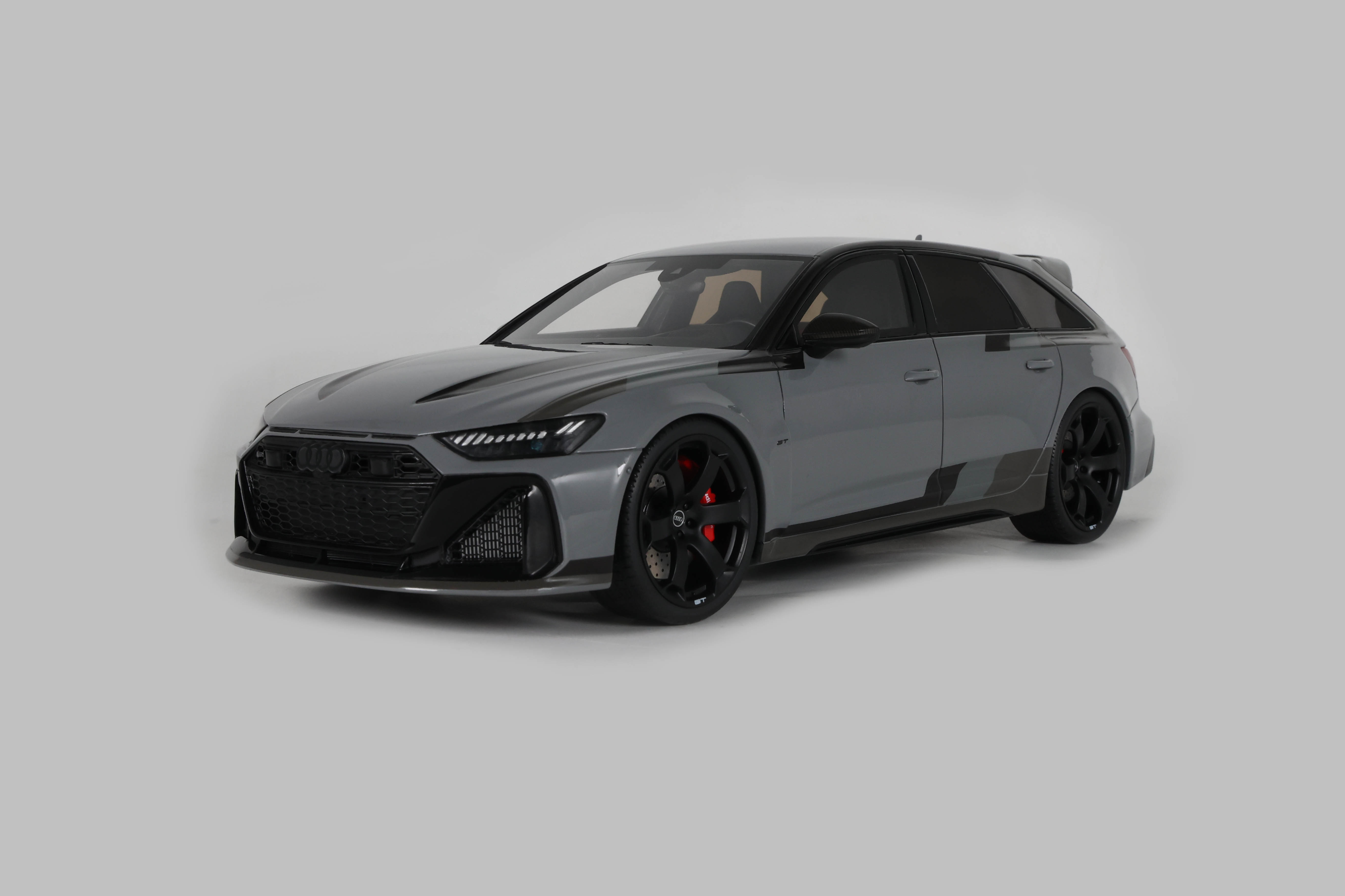 Audi RS6 Avant GT 2024 Nardo Grey - 1:18